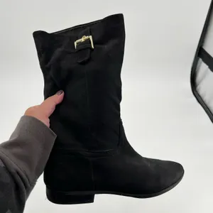 ALDO Black Leather Round Toe gold buckle Pull On Mid Calf Boots Women’s Size 10 thumbnail 9