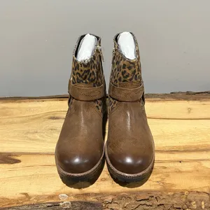 NEW Very Volatile Leather & Leopard Print‎ Harness Bootie Size 8 thumbnail 4