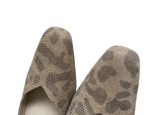 DELMAN Vintage Leather Kitten Heels Size 5.5 thumbnail 5