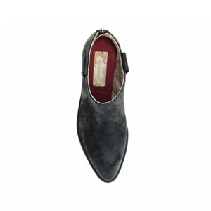BAND OF GYPSIES • Rainier Burnished Micro Cowsuede Booties‎ - Black 8 $100 thumbnail 4