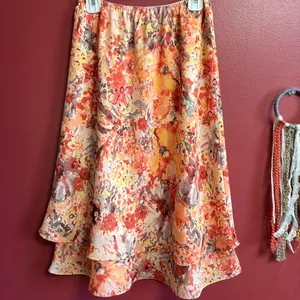 Norton McNaughton floral midi skirt petite small thumbnail 3
