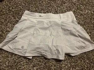 Size 4 lululemon Auburn Athletic skirt thumbnail 2