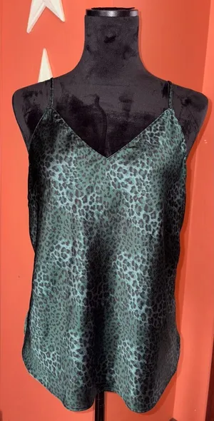 Victoria’s Secret open-back Green Leopard Satin Cami Top thumbnail 1