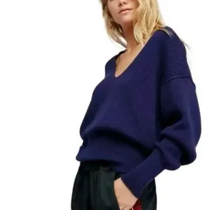 Free People‎ Navy Blue Allure Rib Knit Slouchy V-Neck Pullover Sweater Size XS thumbnail 3