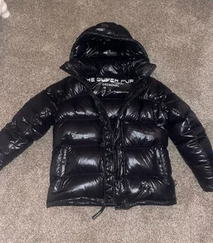 Aritzia Super Puff TNA Black Jacket Liquid Shine M thumbnail 1
