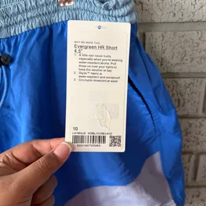 NWT Lululemon Evergreen Shorts Womens Size 10 thumbnail 4
