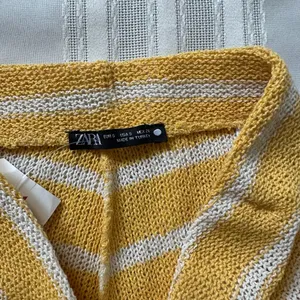 Zara Yellow Striped Wide Leg Pants thumbnail 10