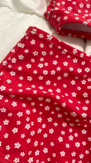 SheIn Bathingsuit Red Floral Retro High Waisted thumbnail 2