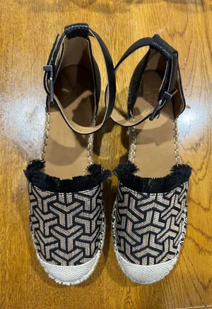 Crown Vintage Espadrilles thumbnail 1