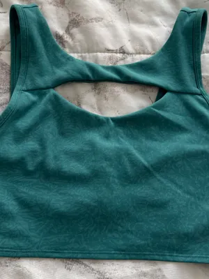 Lululemon Everlux cut out teal lagoon medium support train bra, size 6 athletic thumbnail 12