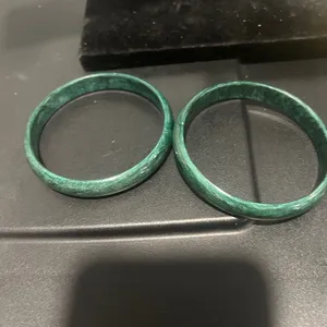 Elegant Green Bangle Bracelets thumbnail 4