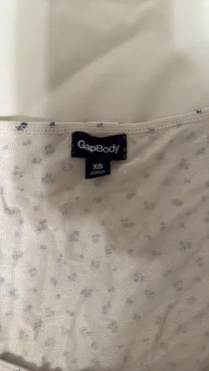 Gap Sleep Body Shirt thumbnail 2