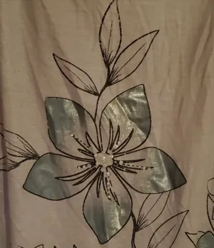Gray Floral Designed Top | Size 1X thumbnail 3