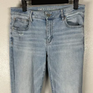 American Eagle Low Rise Flare Leg Jeans Womens 8R Light Wash Distressed Y2K Boho thumbnail 2