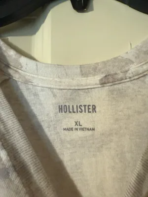 Hollister Camo New York Baby Tee thumbnail 3