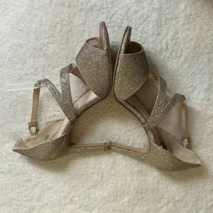 Maripé Heels Womens‎ 9 Gold Sloane Glitter Stiletto Wedding Formal Holiday Party thumbnail 7
