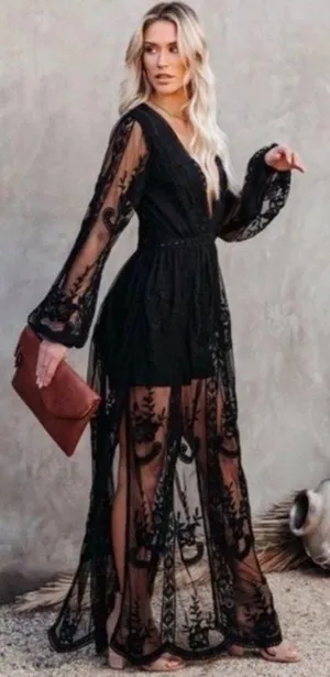 Boutique NEW Black Lace V-neck Long Sleeve Boho Maxi Dress thumbnail 4