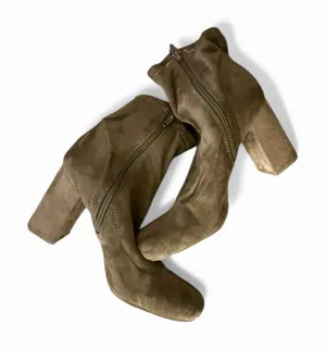 Brown Women's Ankle Boots by MIA size 8 thumbnail 1