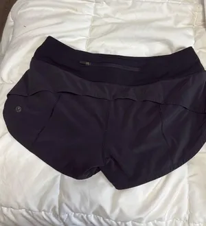 Lululemon Speed Up Shorts 2.5" thumbnail 2