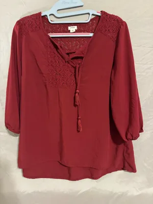 burgundy blouse  thumbnail 1