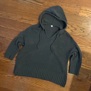 Aerie Oversized Chunky Knit Hoodie Drop Shoulder Size Large Dark Gray thumbnail 4