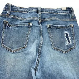 KanCan Estilo Style Women's Medium Wash Straight Leg Ankle Length Distress Jeans thumbnail 6