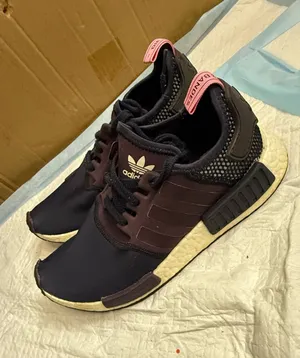 Women) adidas NMD_R1 Sneakers Shoes Size 8.5 thumbnail 1