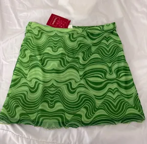 NWT Verdusa Women's Skirt thumbnail 1