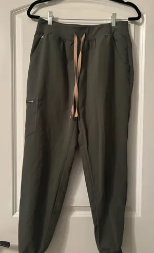 FIGS Jogger Scrub Pants thumbnail 1