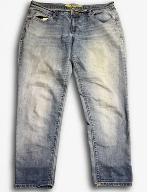 Old Navy Boyfriend Jeans Womens Size 8 Light Wash Denim Mid‎ Rise Tapered Leg thumbnail 1