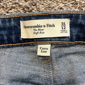 Abercrombie & Fitch Denim Curve Love Mom High Rise Jeans‎ Size 31/12 thumbnail 5