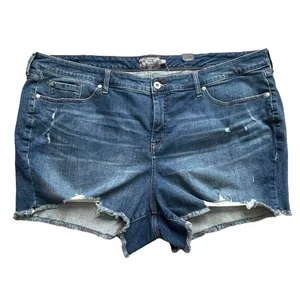 Torrid 3.5 Inch Vintage Stretch Mid-Rise Shorts Women’s Plus Size 26 Distressed thumbnail 4
