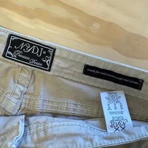 NYDJ Premium Denim Tan Corduroy Flare Leg Jeans Khaki High Rise Women's Sz 16 thumbnail 5