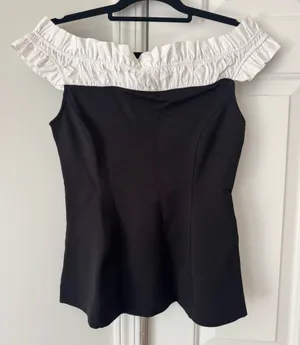 Anthropologie Maeve Off-The-Shoulder Hourglass Tuxedo Top, Size S thumbnail 6
