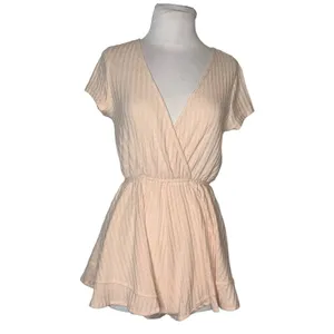 NWT SHOWPO stay or go blush‎ playsuit romper thumbnail 4