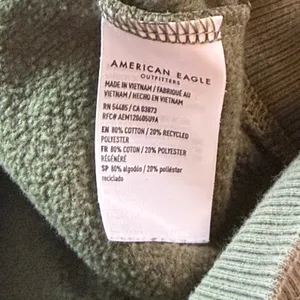 American Eagle Womens Olive Green Graphic Crewneck Sweatshirt Large Relaxed Fit thumbnail 4