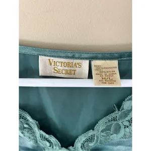 victoria’s secret silk nightgown thumbnail 2