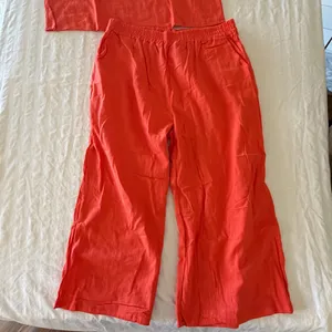 Women's NEW 2 Piece Top and Crop Pant Set Size 3XL #260526 thumbnail 2