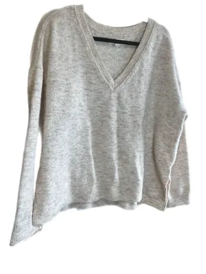 Lucky Brand V Neck Cozy Sweater size Large Neutral Minimalist‎ capsule thumbnail 1