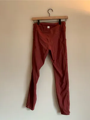 Vuori High-Waist Performance Leggings Rust Women Size Medium Athletic Pants thumbnail 2