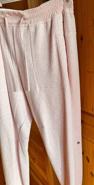 Lululemon Sweatpants thumbnail 1