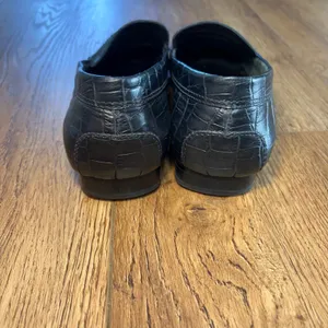 Lauren Ralph Lauren Barbara Croc Embossed Leather Penny Loafers Black Womens 10B thumbnail 4