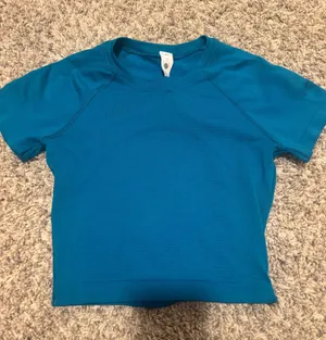 Lululemon Swiftly Tech Cropped thumbnail 1