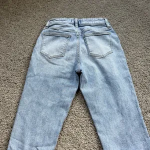Studio Blue Straight Leg Light Wash Jeans Size 27 Flaws thumbnail 9