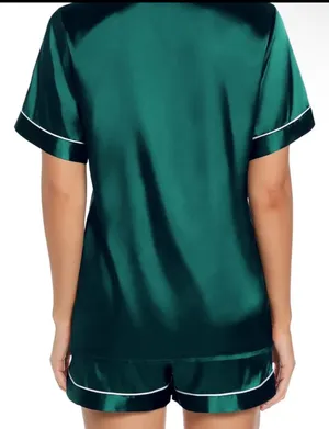 Amazon - Green satin pajama shirt and short set size small thumbnail 2