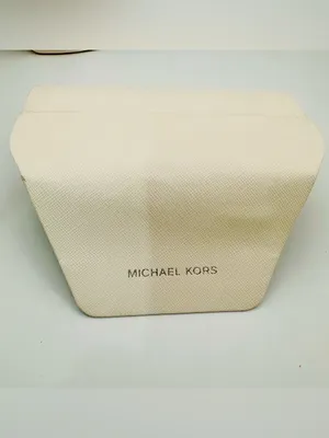 Michael Kors White Eyeglass Case thumbnail 3