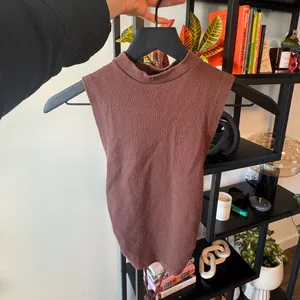 Urban Outfitters Brown Open Back Tank thumbnail 2