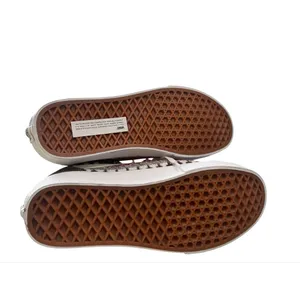Vans NWT Fair Isle Old School Sold Out Sweater Sneaker Shoe Size 7.5 Men 9 Women thumbnail 3