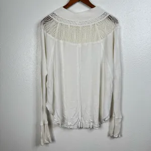 Free People Spring Valley‎ Lace Detail Waffle Knit Henley Size Small thumbnail 3