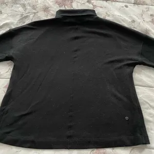 Lululemon merino wool black mock neck dropped sleeves sweatshirt, size 4 thumbnail 9